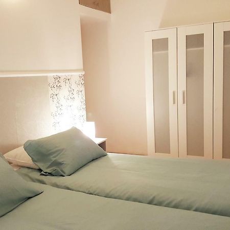 Apartman Kyra พูลา ภายนอก รูปภาพ